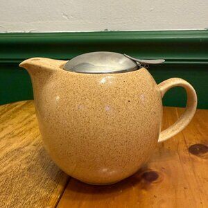 VINTAGE Mid-century Bee house Teapot for Two 24 oz RARE Beige Speckled Color
